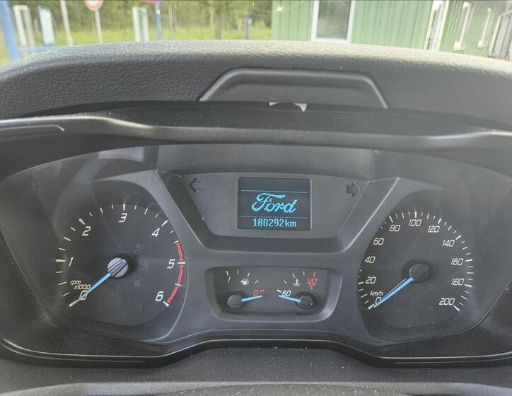 Ford Transit 13