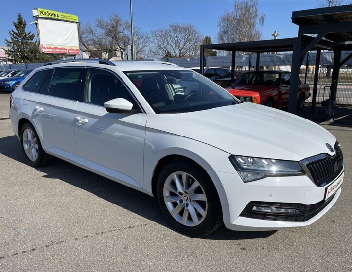 Škoda Superb Kombi 2,0 l 110 kw