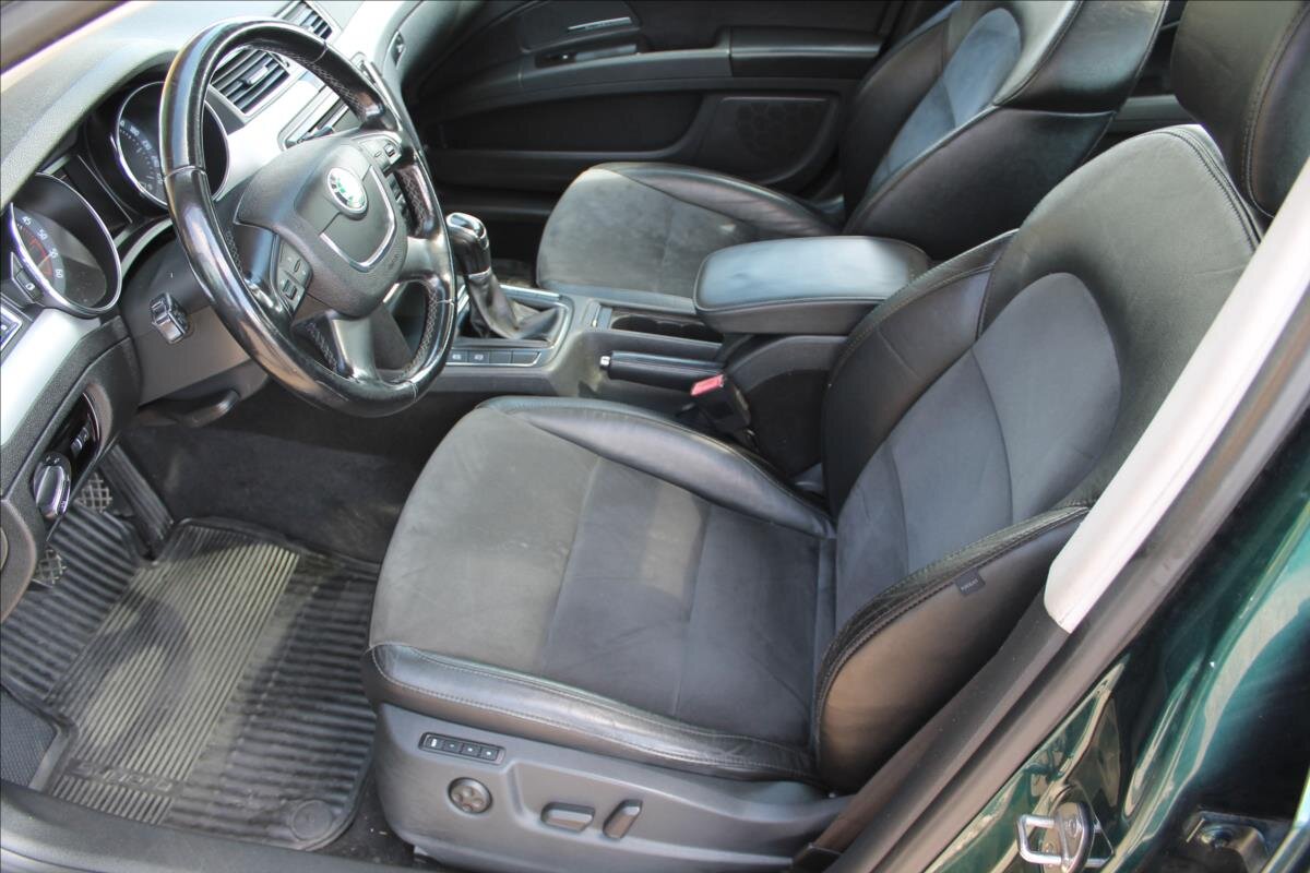 Škoda Superb Kombi 2,0 l 125 kw