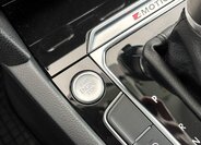 Volkswagen Passat Sedan / Limuzína 2,0 l 140 kw