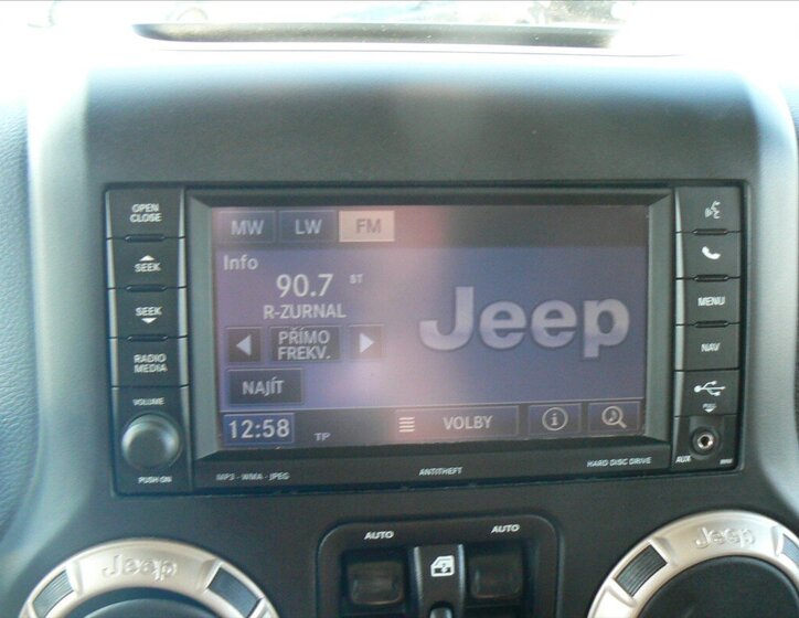 Jeep Wrangler Ostatní 2,8 l 147 kw