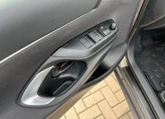 Toyota Yaris Cross SUV / Terénní 1,5 l 68 kw