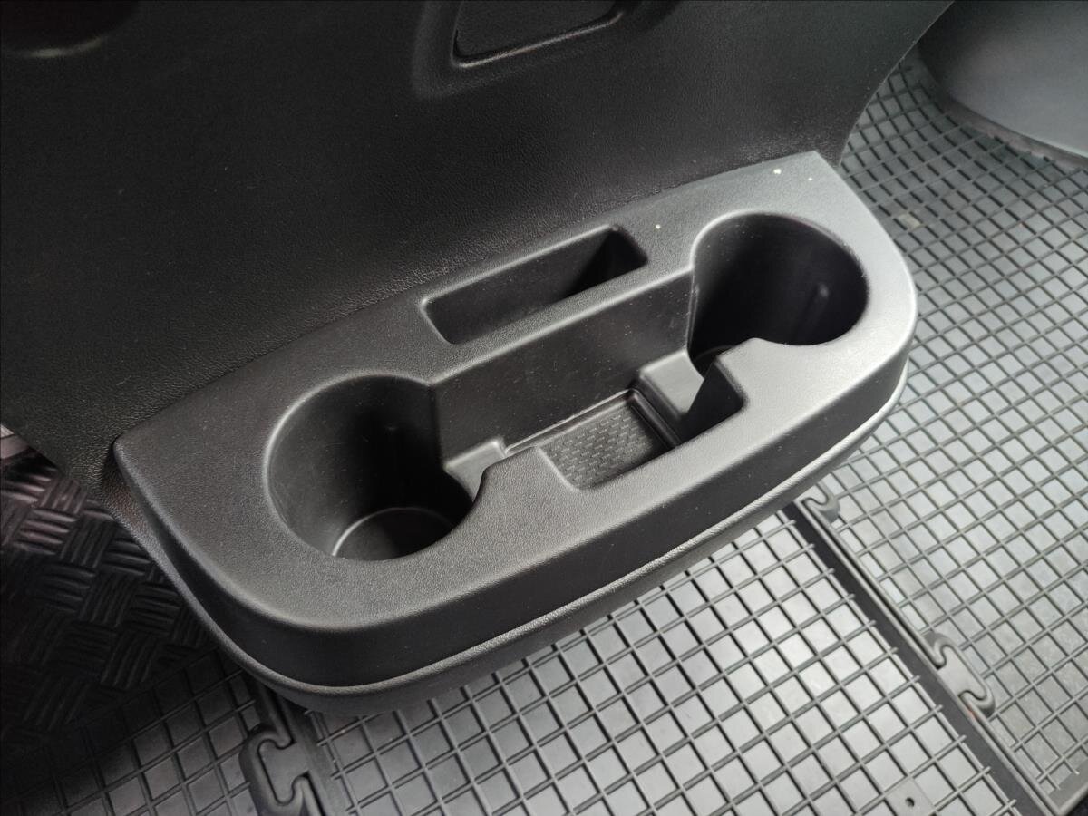 Opel Movano Skříň 2,2 l 121 kw