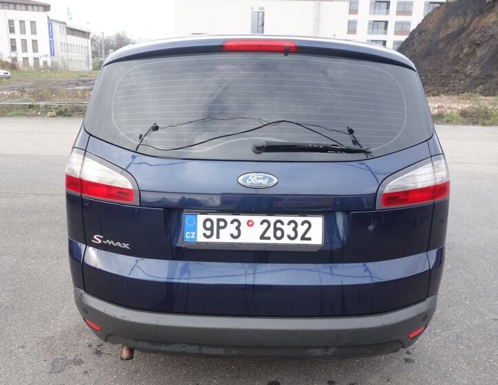 Ford S-MAX 10