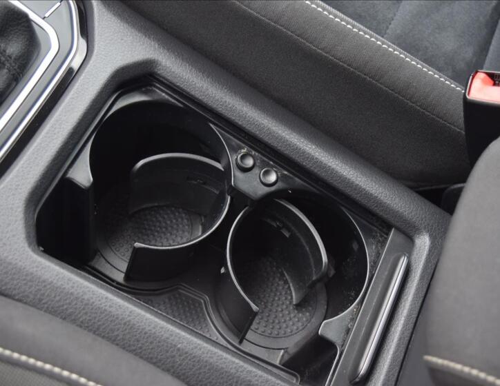 Volkswagen Golf Sportsvan 49