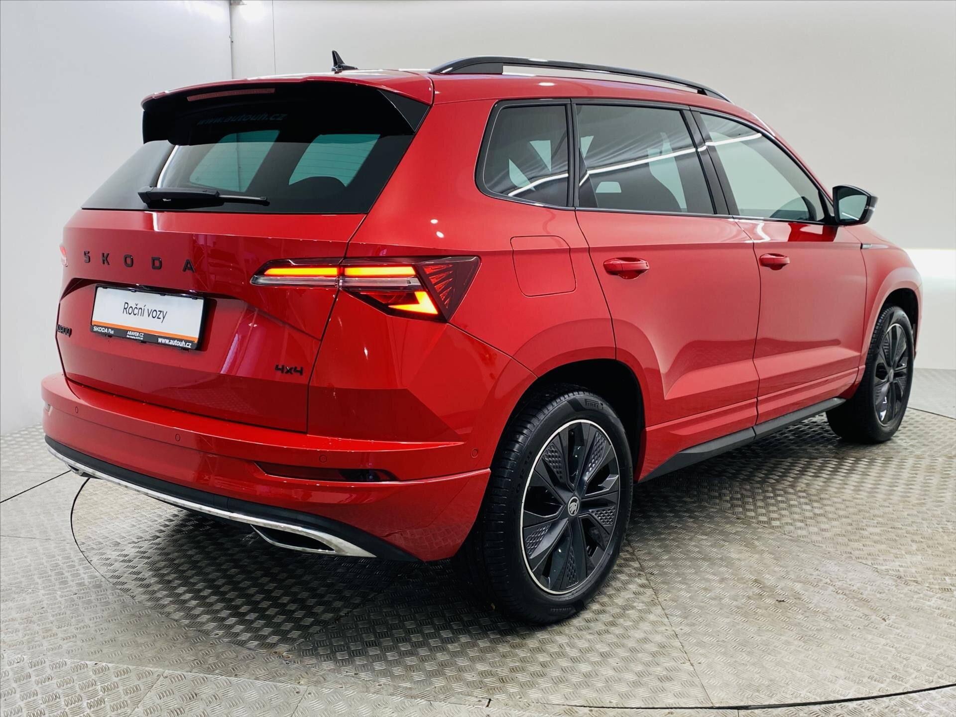 Škoda Karoq SUV / Terénní 2,0 l 110 kw