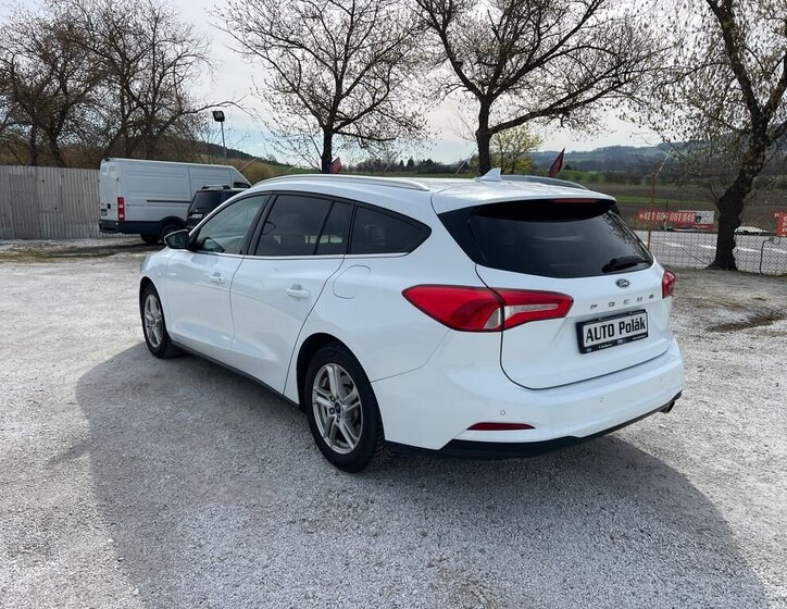Ford Focus Kombi 1,5 l 88 kw