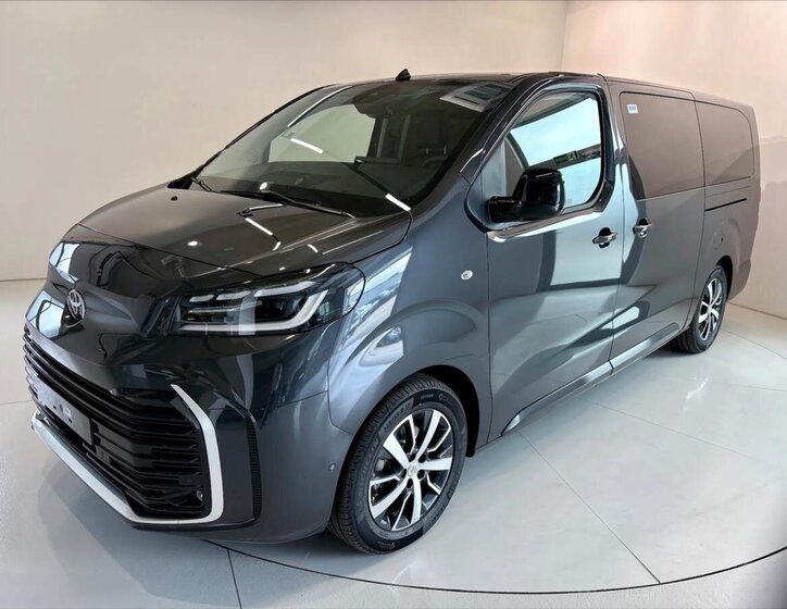 Toyota ProAce 4