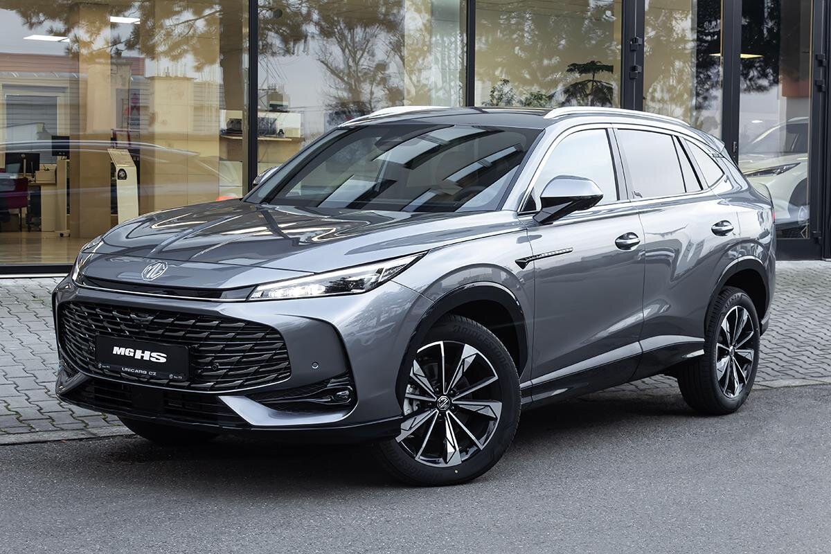 MG HS SUV / Terénní 1,5 l 125 kw