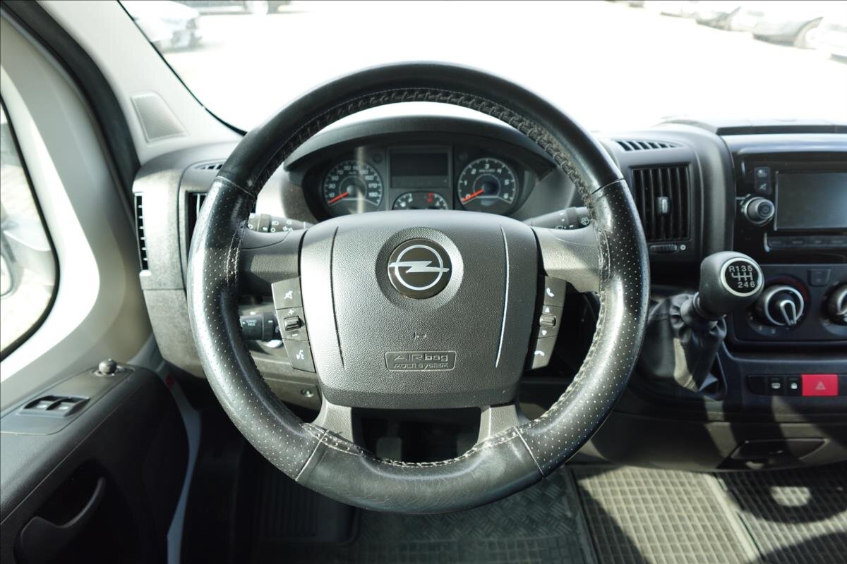 Opel Movano Valník 2,2 l 121 kw