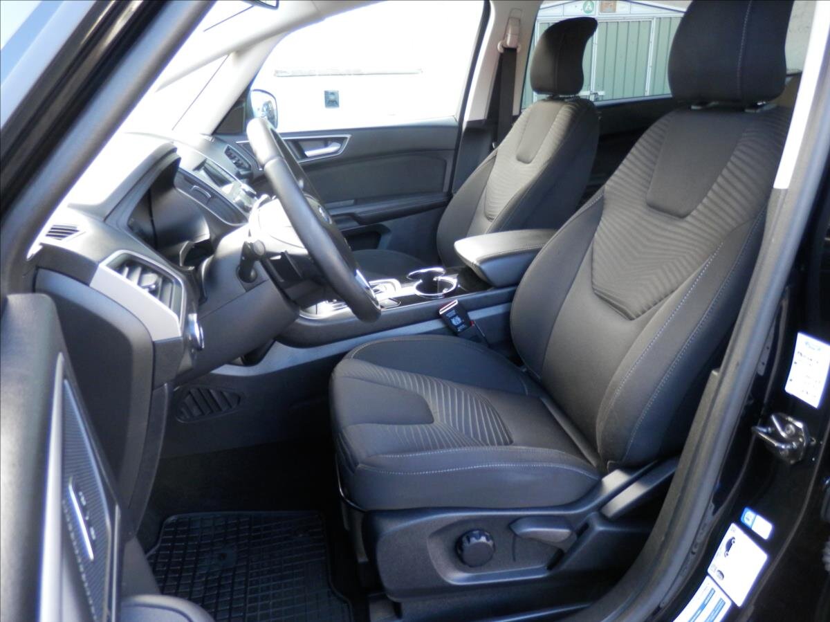 Ford S-MAX MPV 2,0 l 110 kw