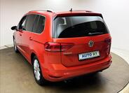 Volkswagen Touran 6