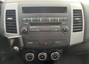 Mitsubishi Outlander SUV / Terénní 2,3 l 130 kw