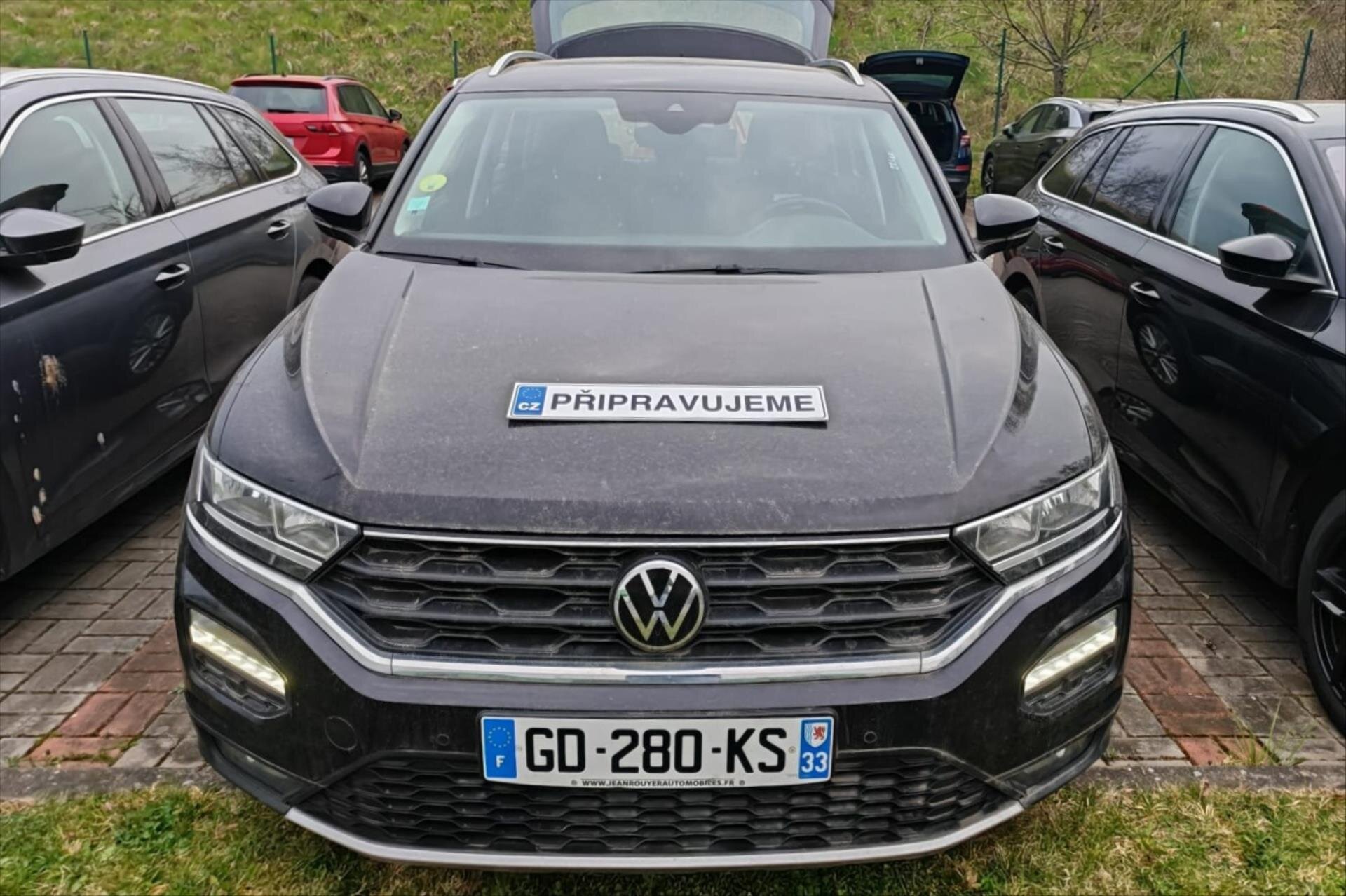 Volkswagen T-Roc SUV / Terénní 2,0 l 110 kw
