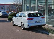 KIA Ceed 5