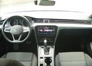 Volkswagen Passat 12