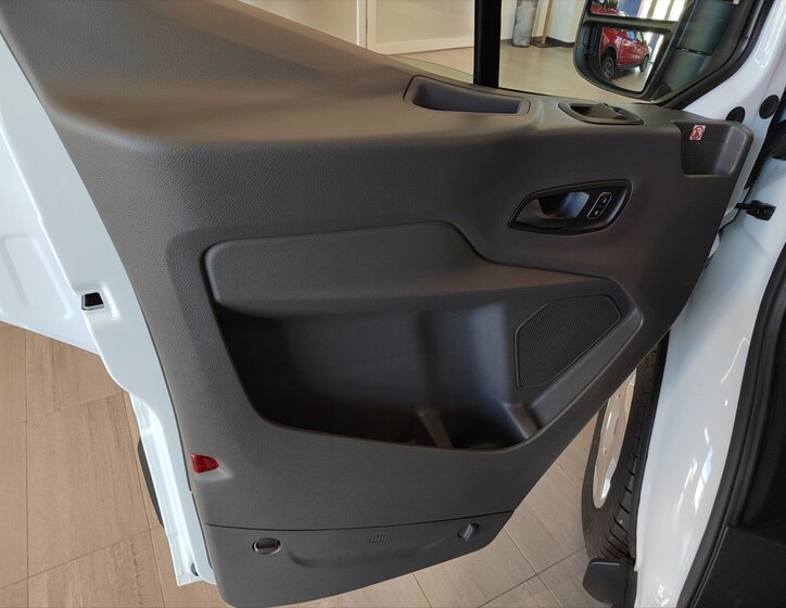 Ford Transit Ostatní 2,0 l 121 kw