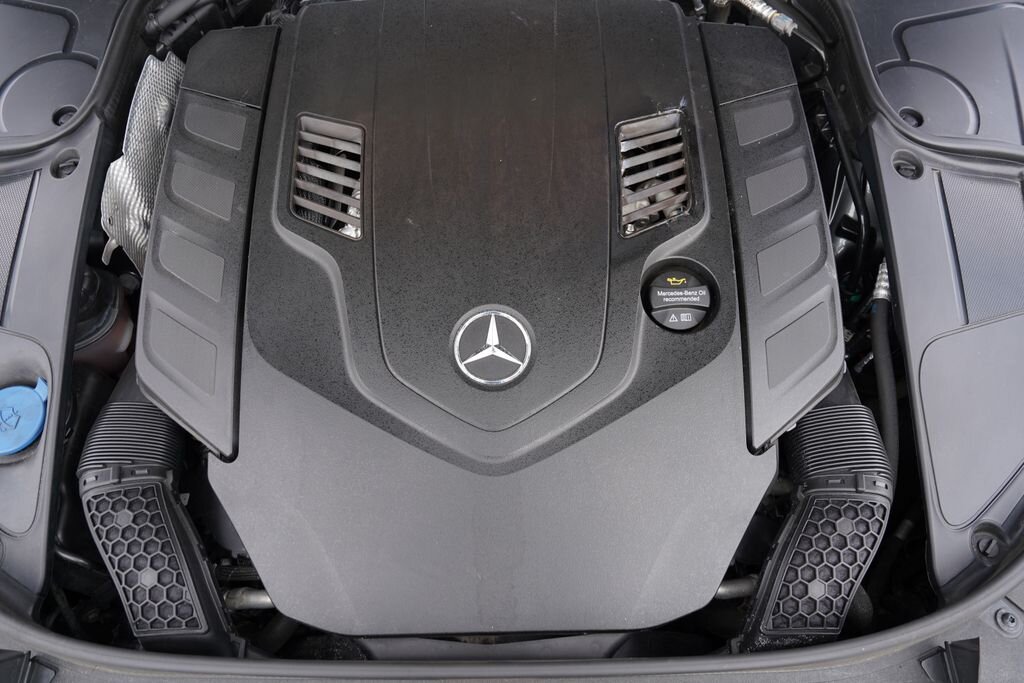 Mercedes-Benz Třídy S Sedan / Limuzína 4,0 l 345 kw