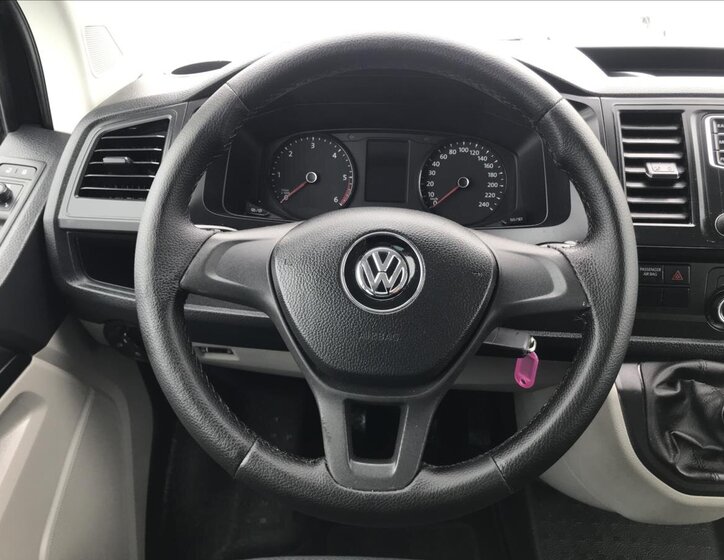 Volkswagen Transporter Kombi 2,0 l 110 kw