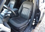 Land Rover Defender SUV 3,0 l 183 kw