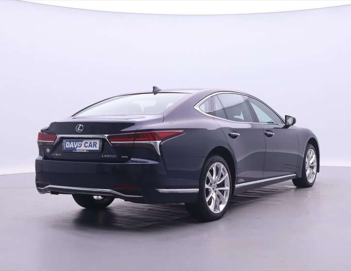 Lexus LS 500h Sedan / Limuzína 3,5 l 220 kw