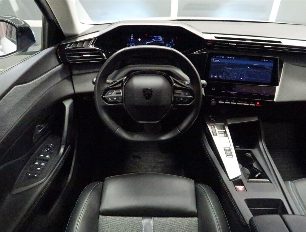 Peugeot 308 Kombi 1,5 l 96 kw