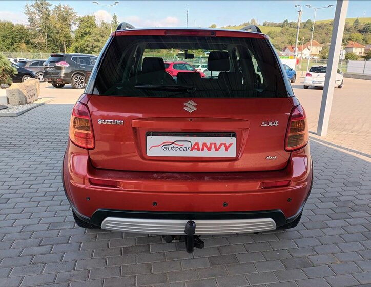 Suzuki SX4 Hatchback 1,6 l 79 kw