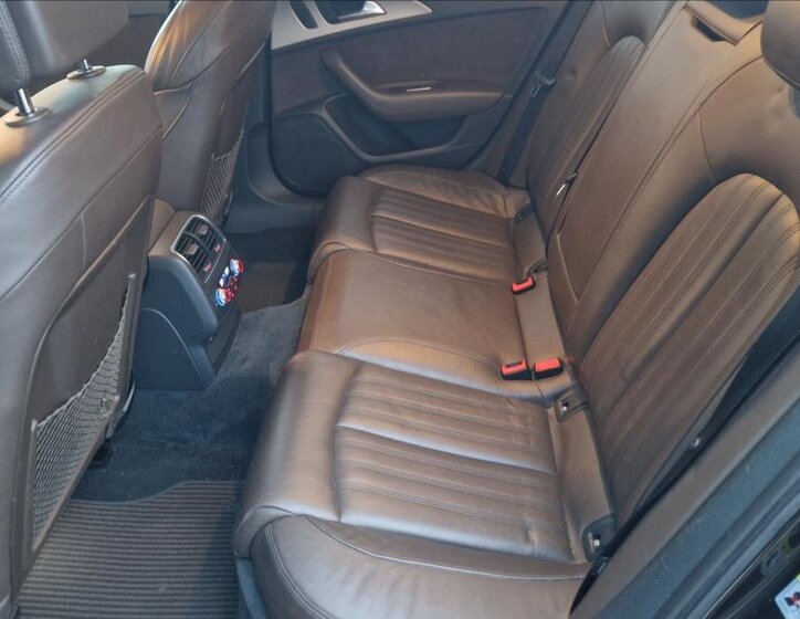 Audi A6 Allroad Kombi 3,0 l 235 kw