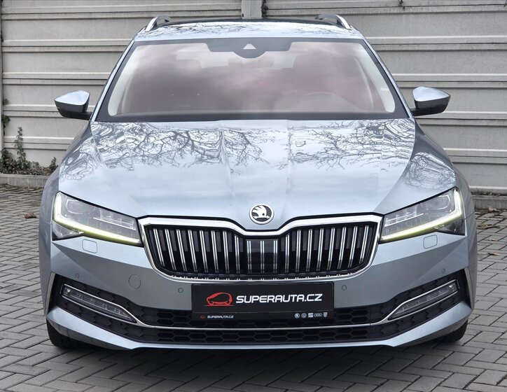 Škoda Superb Kombi 2,0 l 140 kw
