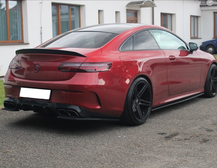 Mercedes-Benz Třídy E 4