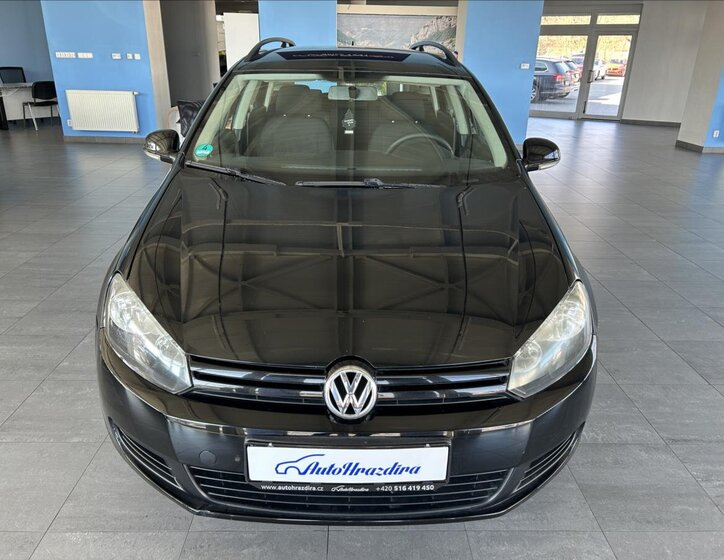 Volkswagen Golf Kombi 1,6 l 77 kw