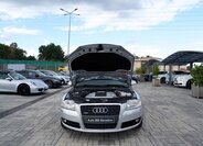 Audi A8 Sedan 3,0 l 171 kw