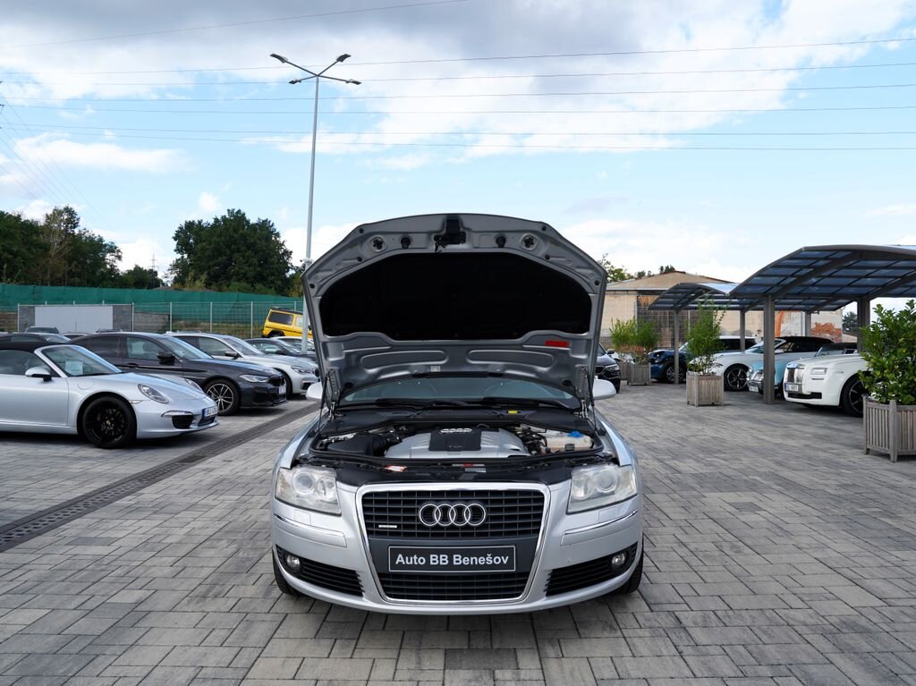 Audi A8 Sedan 3,0 l 171 kw