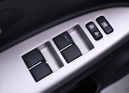 Toyota Urban Cruiser 13