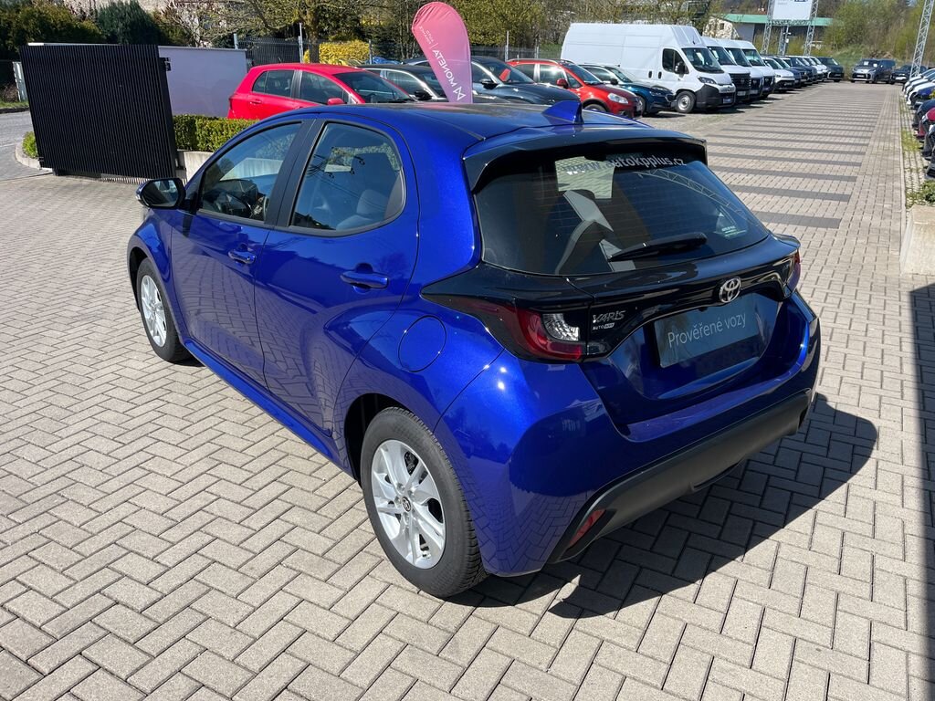 Toyota Yaris Hatchback 1,5 l 68 kw