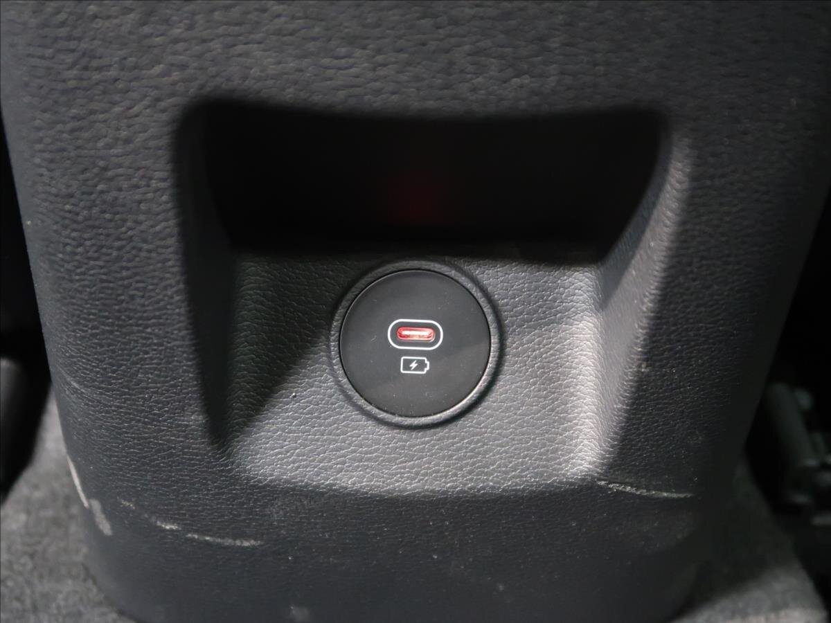 KIA Ceed Hatchback 1,5 l 103 kw