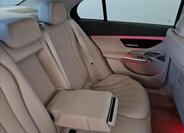 Mercedes-Benz Třídy E 19