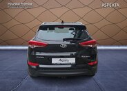 Hyundai Tucson 4