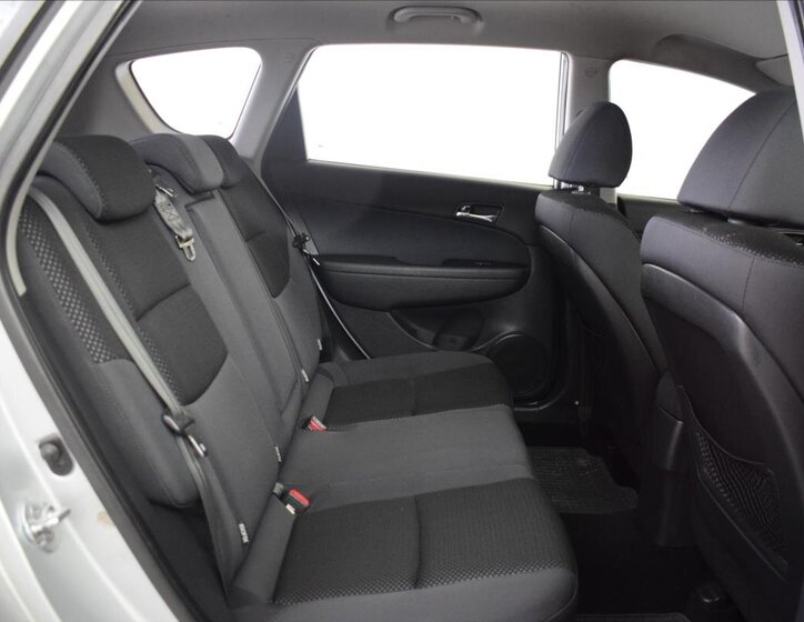 Hyundai i30 Kombi 1,6 l 92 kw