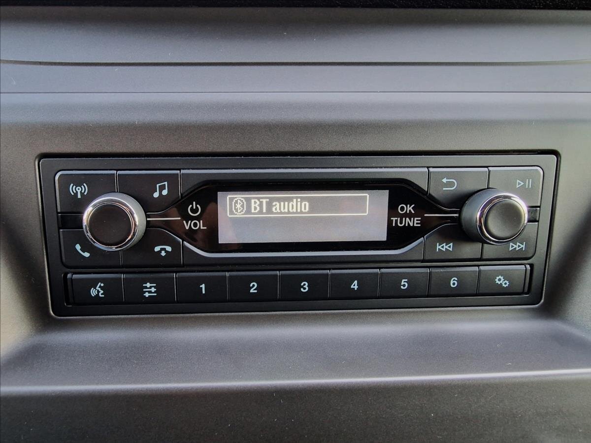 Ford Transit Custom Skříň 2,0 l 77 kw