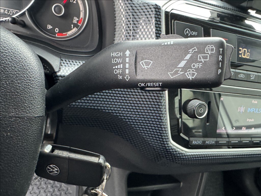 Volkswagen up! Hatchback 999,0 50 kw