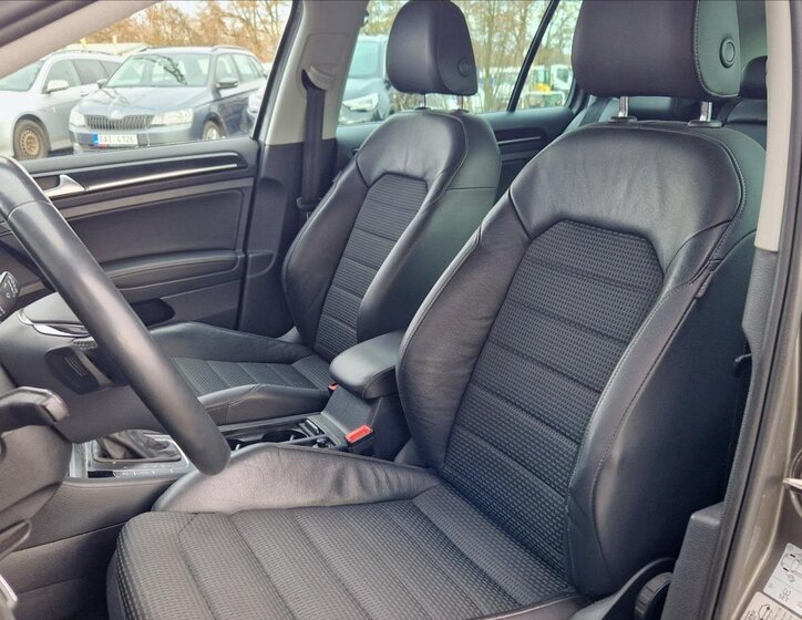 Volkswagen Golf Kombi 1,4 l 110 kw