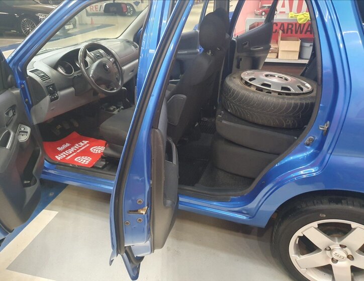 Subaru Justy Hatchback 1,3 l 68 kw