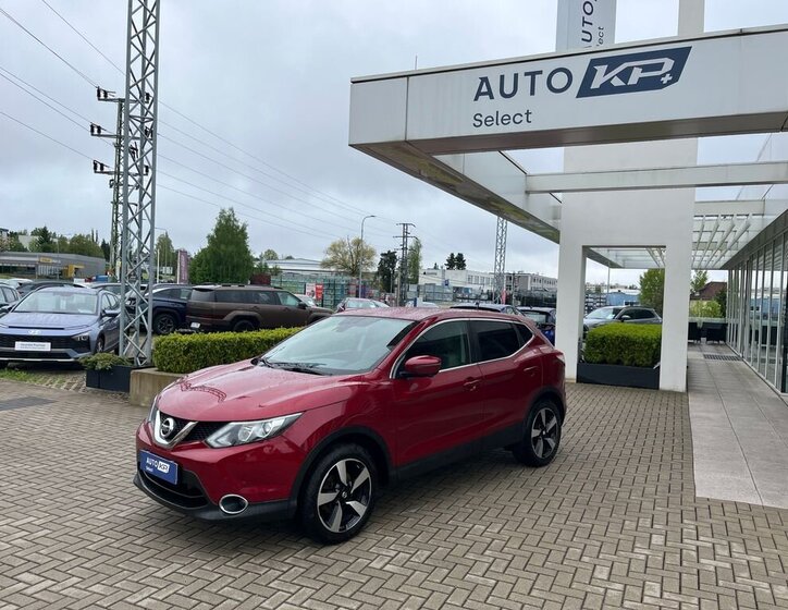 Nissan Qashqai SUV / Terénní 1,6 l 120 kw