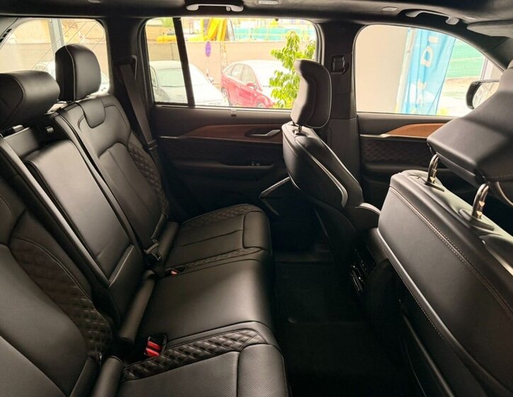 Jeep Grand Cherokee SUV / Terénní 2,0 l 280 kw