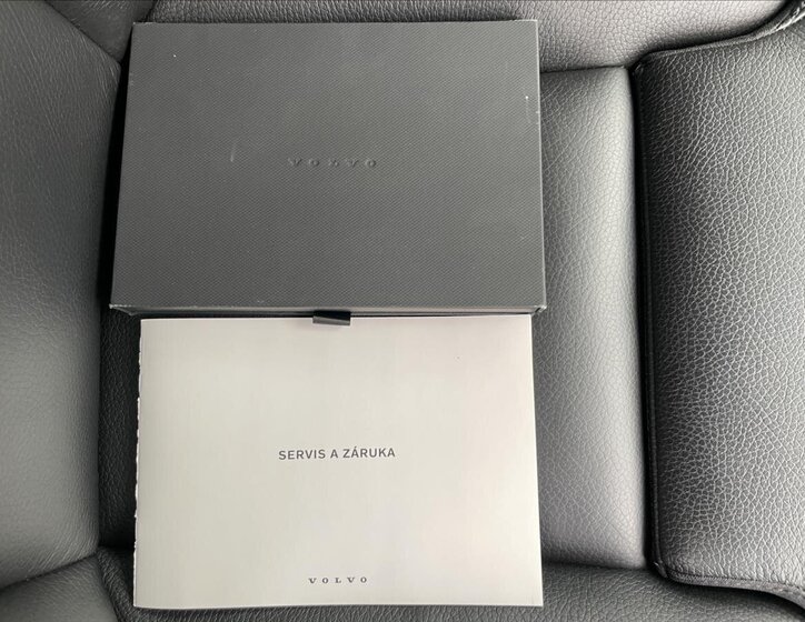 Volvo XC90 SUV 2,0 l 173 kw