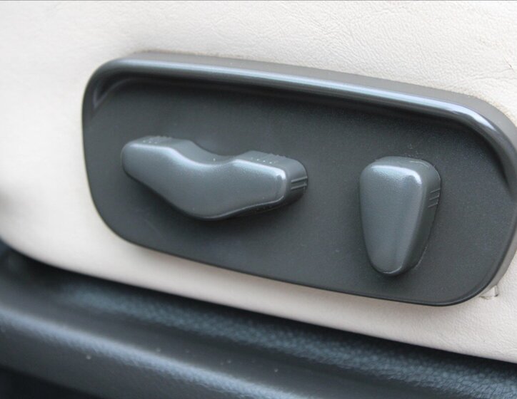 Nissan Pathfinder 23