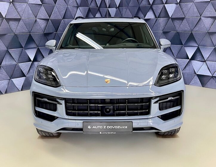 Porsche Cayenne SUV / Terénní 4,0 l 349 kw