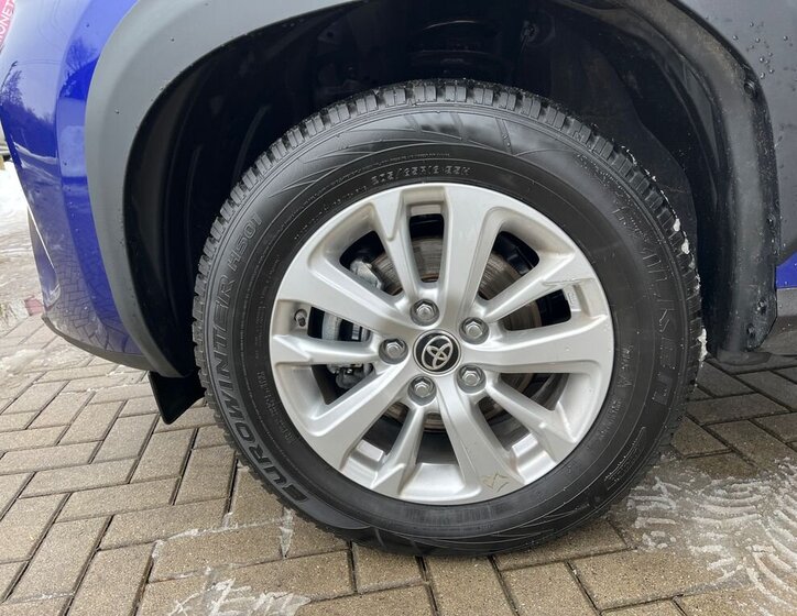 Toyota Yaris Cross SUV 1,5 l 68 kw