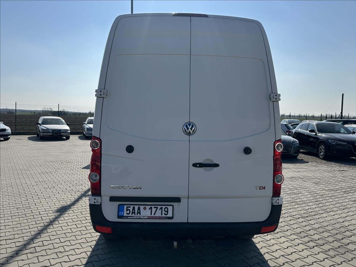 Volkswagen Crafter Skříň 2,0 l 120 kw